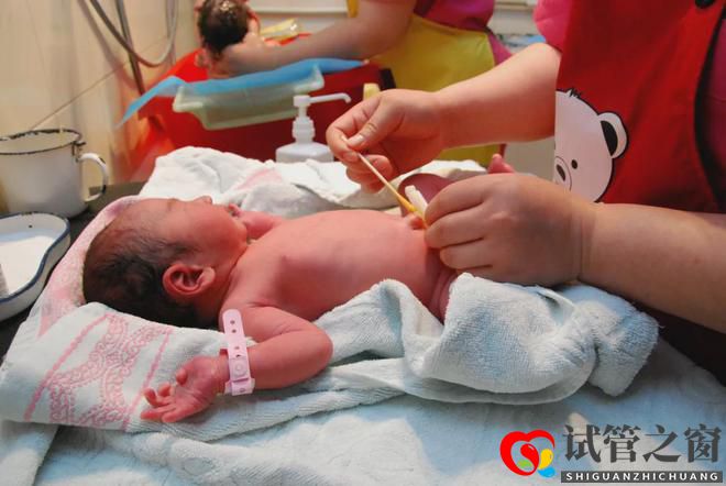 精子合格率連年下降,由45.9%降至17.7%,12省市力推輔助生殖技術(shù)(圖1) 精子合格率連年下降,由45.9%降至17.7%,12省市力推輔助生殖技術(shù)(圖1)