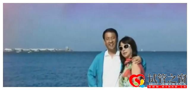 10年河南一女老板離婚后,嫁小19歲下屬,50歲生3胞胎,現(圖10)