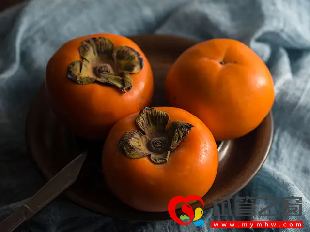 移植后不建議吃柿子并非空穴來風,這3點風險必看!(圖3) 吃柿子后需要及時漱口