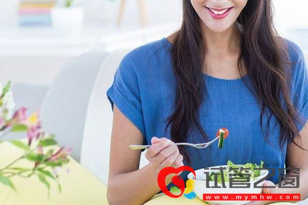 試管移植后忌口蔬菜水果一覽表,這份一日三餐食譜供參考!(圖1) 不孕女性試管移植后食物要忌口