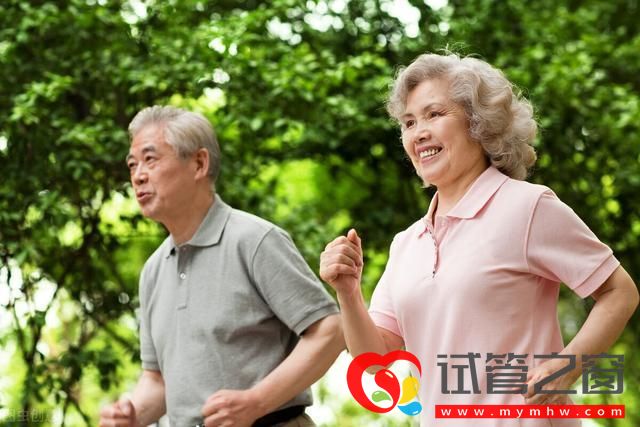 體重穩定的年長女性或更長壽(圖1) 1.jpg